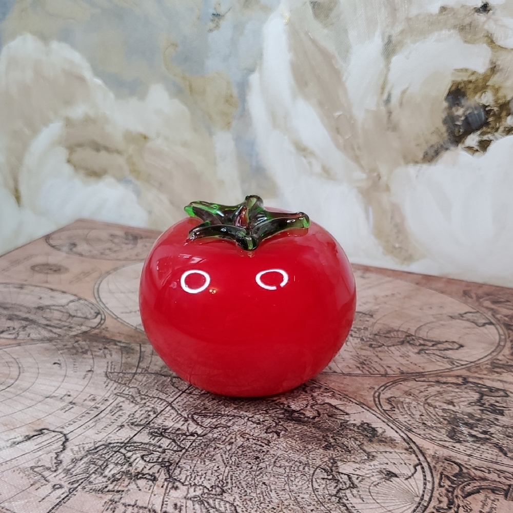 Red Glass Tomato Paperweight Glass Sculpture Figurine for Fruit Bowl